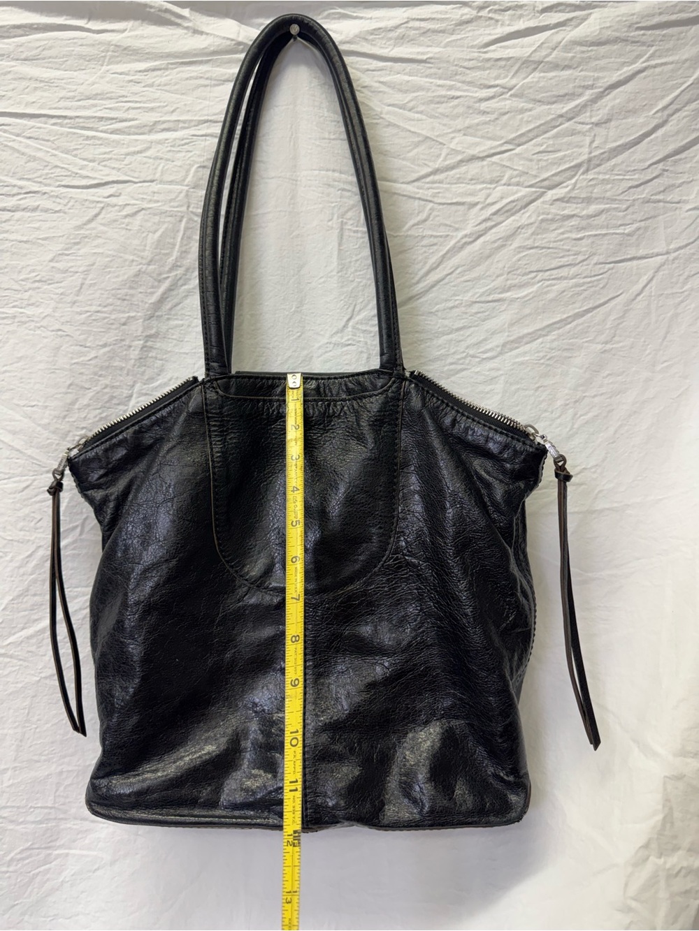 HOBO vintage Black Leather Zip-Top Tote with Double Straps